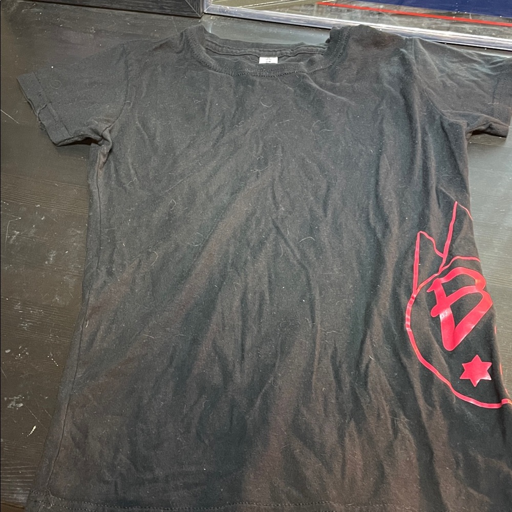 Black Star band shirt